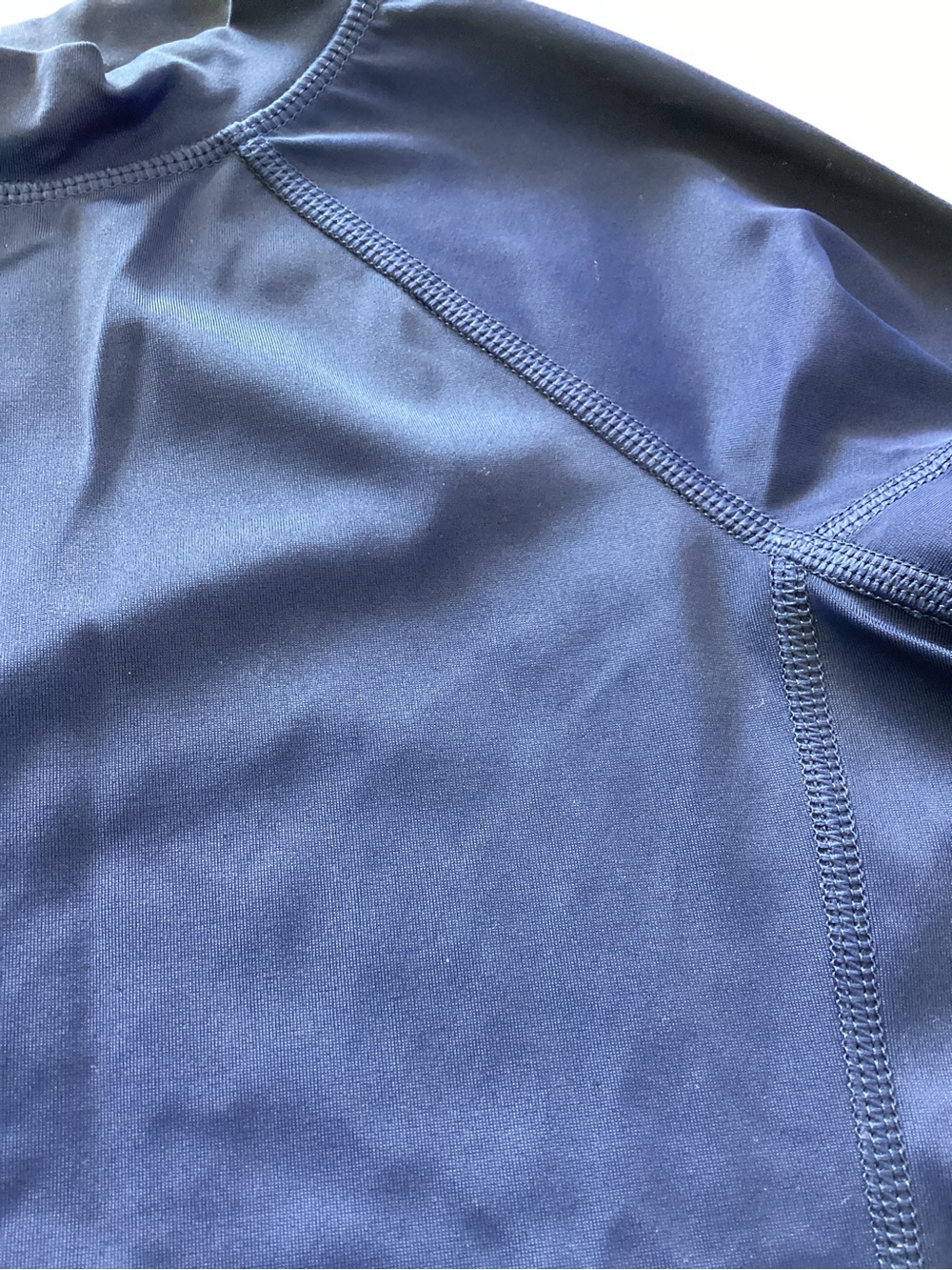 Lands' End Navy Rash Guard - Picture 4 of 8